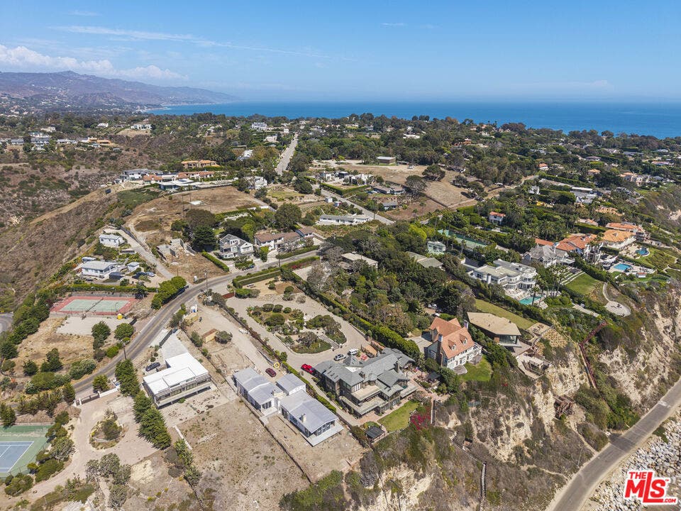 7007 Birdview Avenue, Malibu, CA 90265