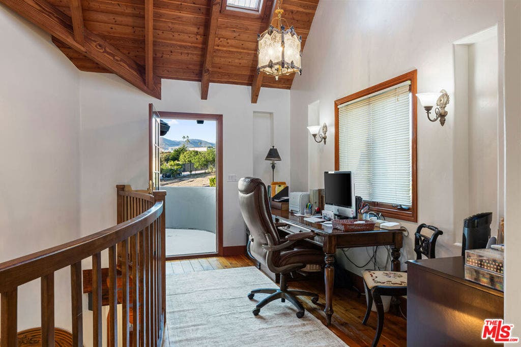 7007 Birdview Avenue, Malibu, CA 90265