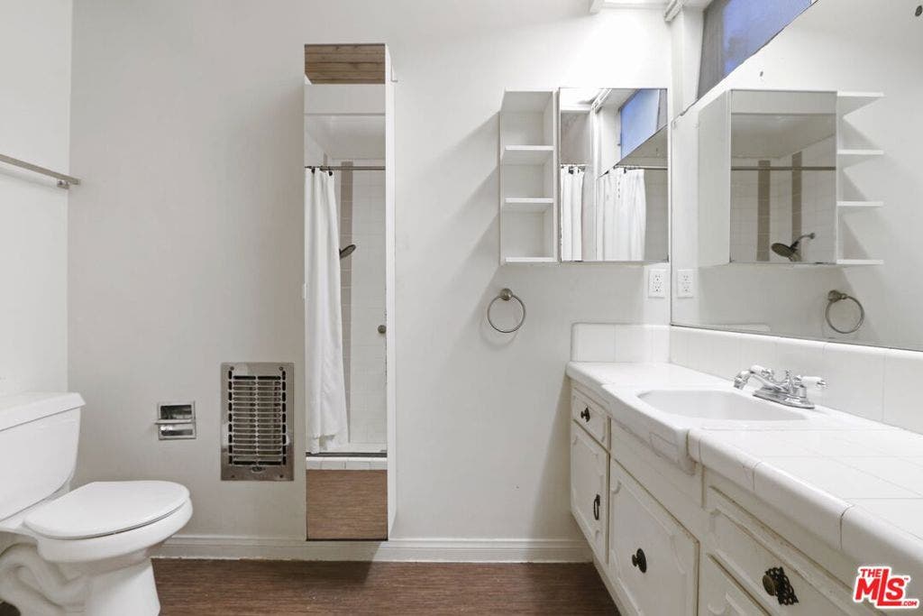 11667 Picturesque Drive, Studio City, CA 91604 11667 Picturesque Drive, Studio City, CA 91604