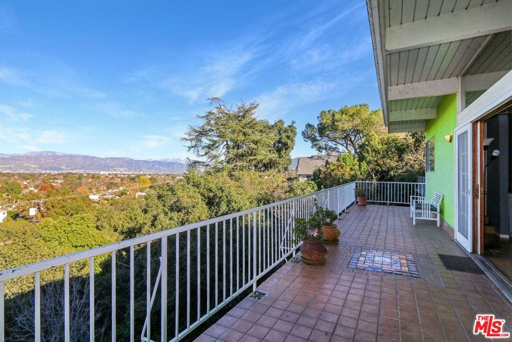 11667 Picturesque Drive, Studio City, CA 91604 11667 Picturesque Drive, Studio City, CA 91604