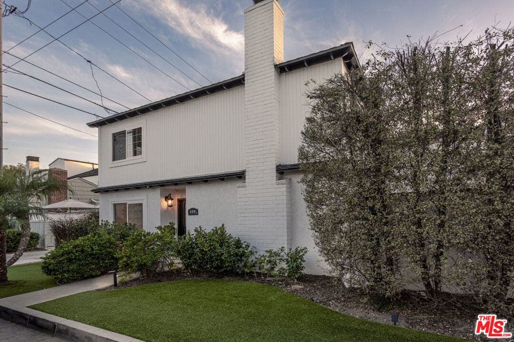 520 Marigold Avenue, Newport Beach, CA 92625