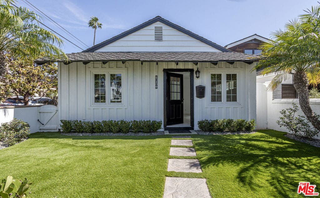 520 Marigold Avenue, Newport Beach, CA 92625