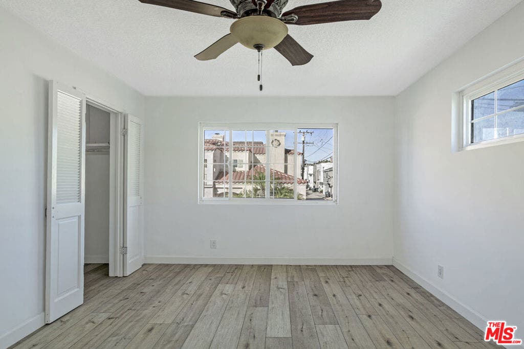 520 Marigold Avenue, Newport Beach, CA 92625