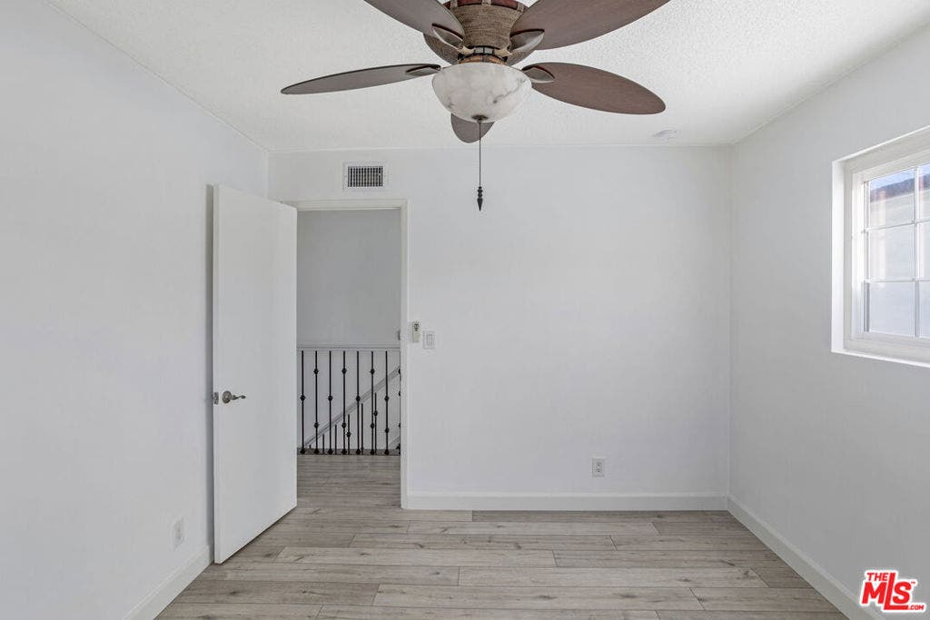 520 Marigold Avenue, Newport Beach, CA 92625