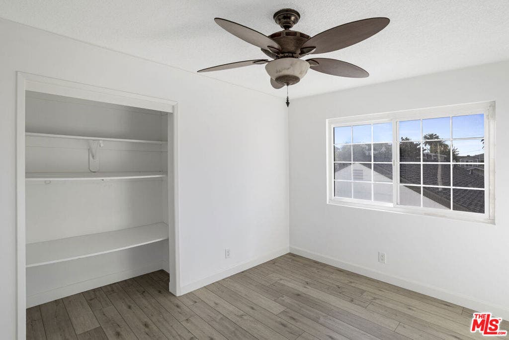 520 Marigold Avenue, Newport Beach, CA 92625
