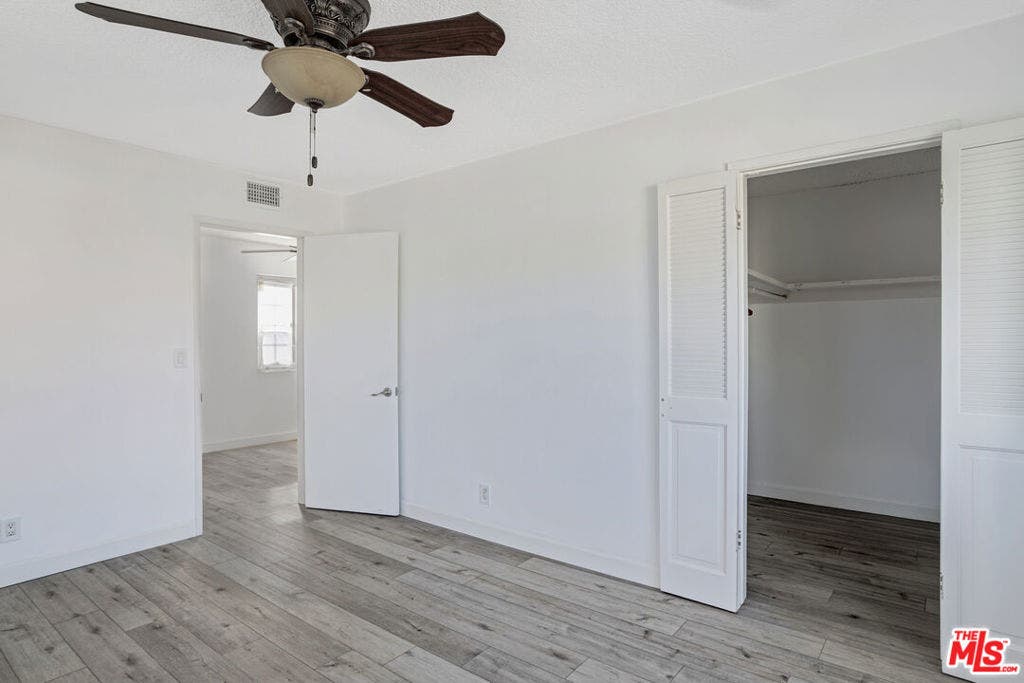 520 Marigold Avenue, Newport Beach, CA 92625