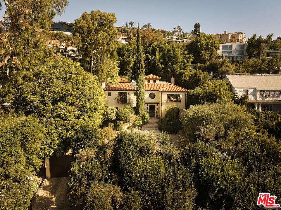 1164 N Doheny Drive, Los Angeles, CA 90069