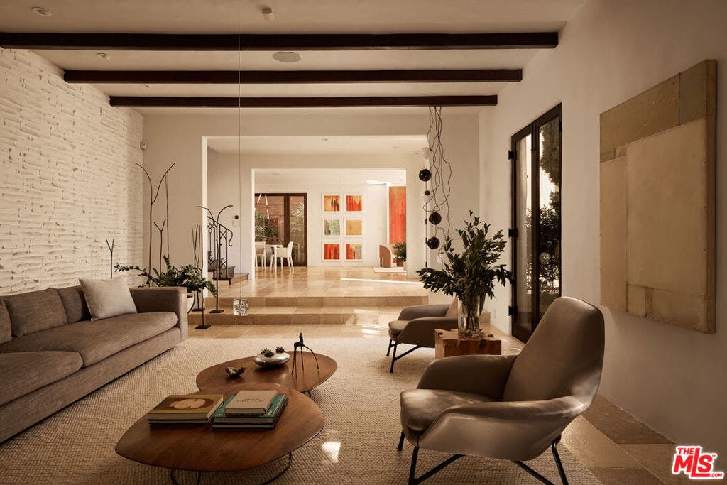 1164 N Doheny Drive, Los Angeles, CA 90069