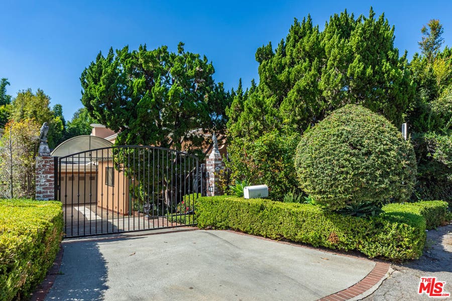 Property photo for 601 Lorna Lane, Los Angeles, CA