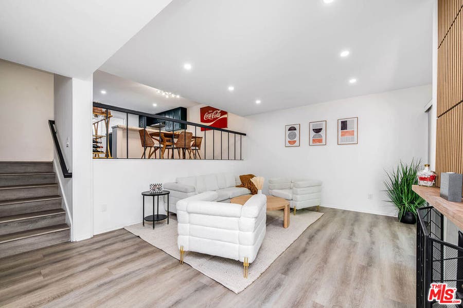 Property photo for 4231 W Sarah Street, Burbank, CA