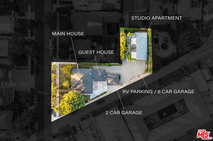 Property photo for 124 N Naomi Street, Burbank, CA