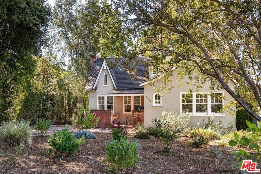 Property photo for 200 W Terrace Street, Altadena, CA