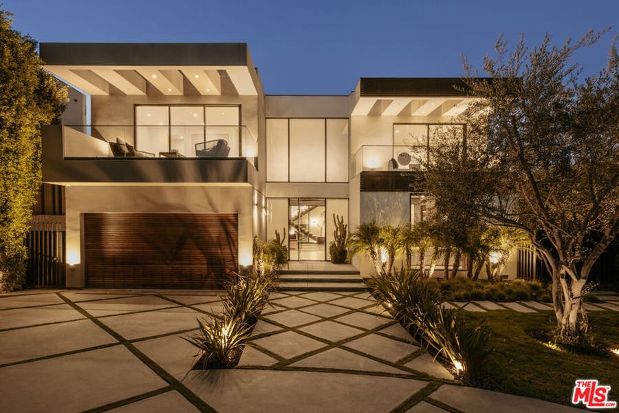 Property photo for 7107 Macapa Drive, Los Angeles, CA