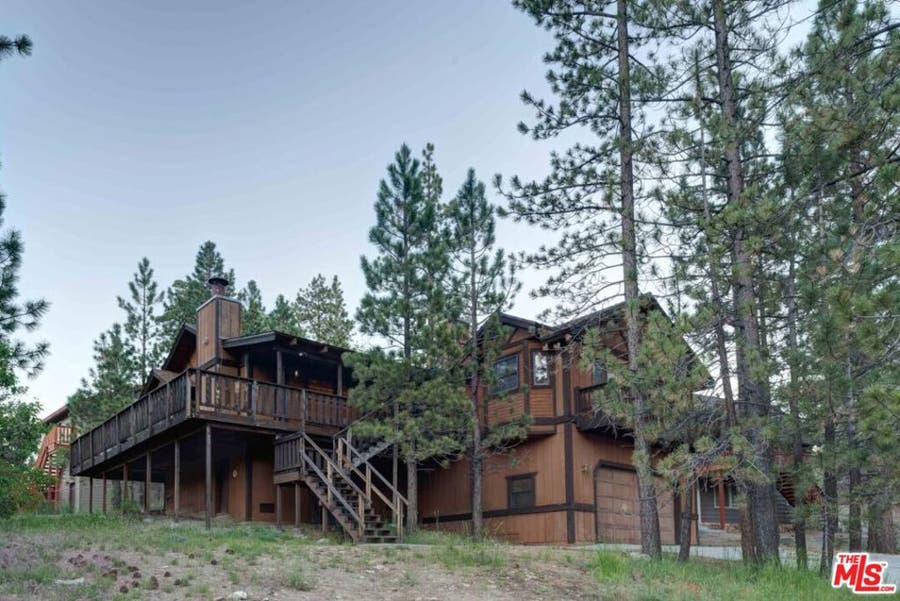 Property photo for 781 Edgemoor Road, Big Bear, CA