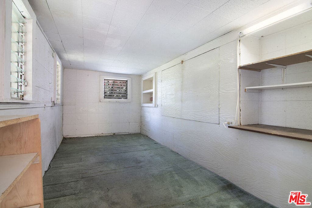 6133 Glen Tower Street, Los Angeles, CA 90068 6133 Glen Tower Street, Los Angeles, CA 90068