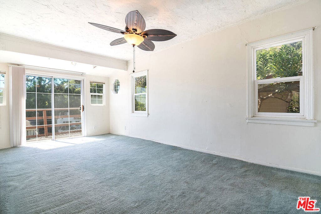 6133 Glen Tower Street, Los Angeles, CA 90068 6133 Glen Tower Street, Los Angeles, CA 90068