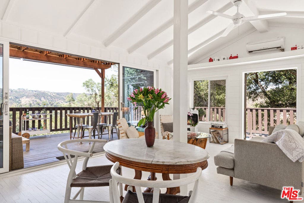 1553 Penny Road, Topanga, CA 90290