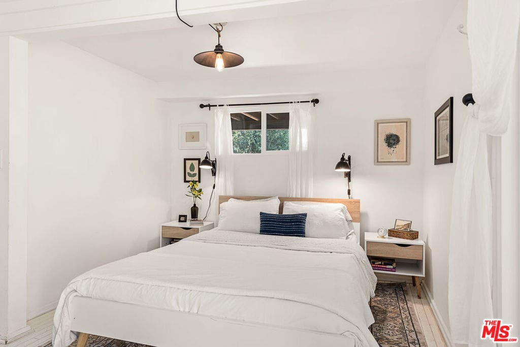 1553 Penny Road, Topanga, CA 90290