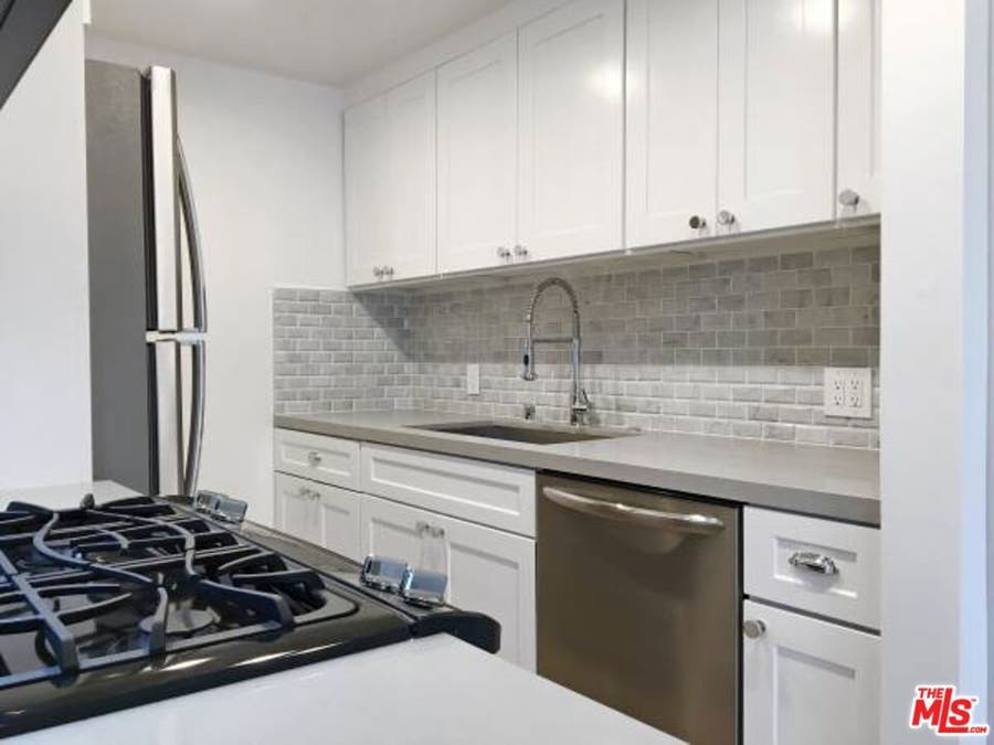 Property photo for 301 S SWALL Drive, #202, Los Angeles, CA