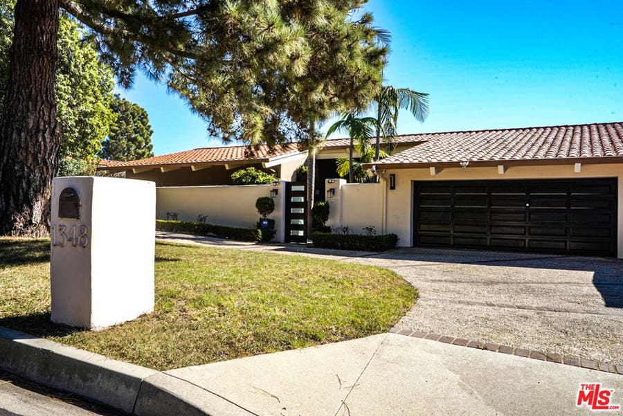 Property photo for 1348 Via Coronel, Palos Verdes Estates, CA