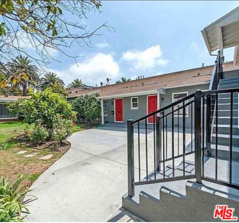 Property photo for 852 11th Street, #D, Santa Monica, CA