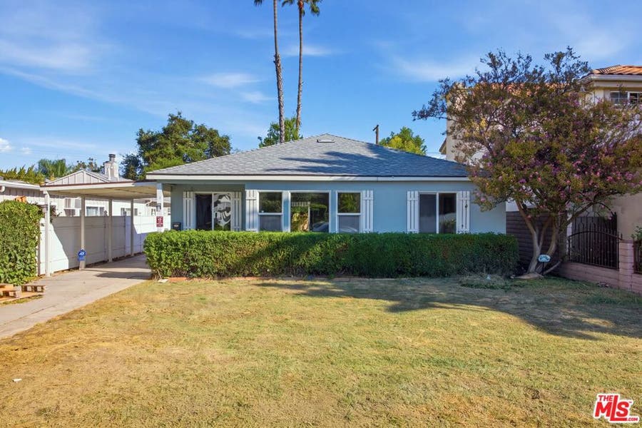 Property photo for 14707 Addison Street, Sherman Oaks, CA