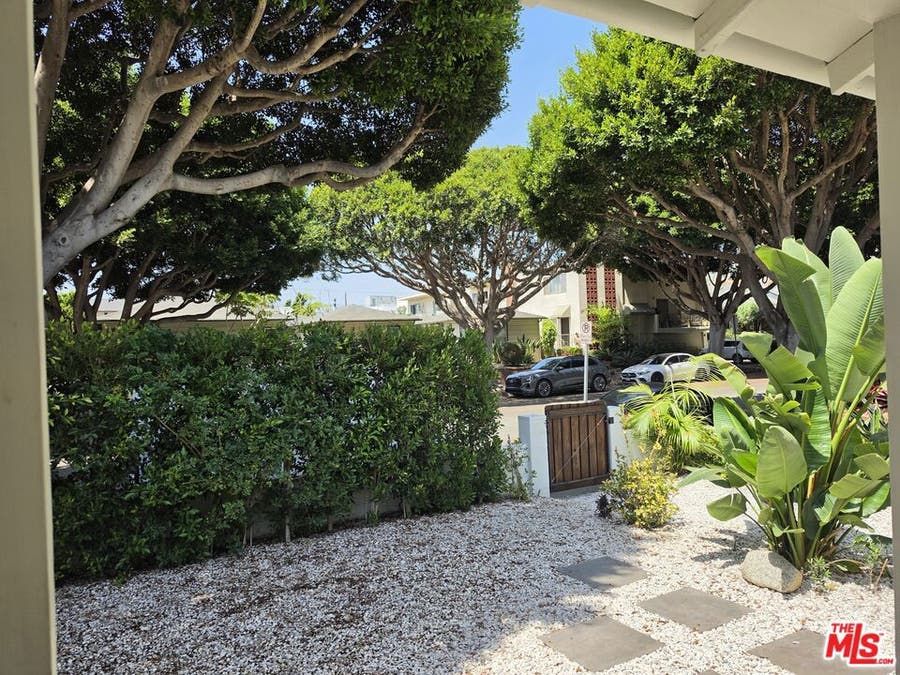 Property photo for 2310 Oak Street, Santa Monica, CA