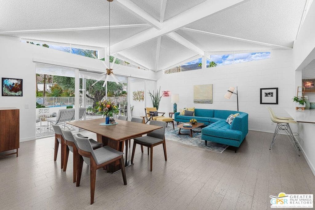 425 E Flor Circle, Palm Springs, CA 92264 425 E Flor Circle, Palm Springs, CA 92264