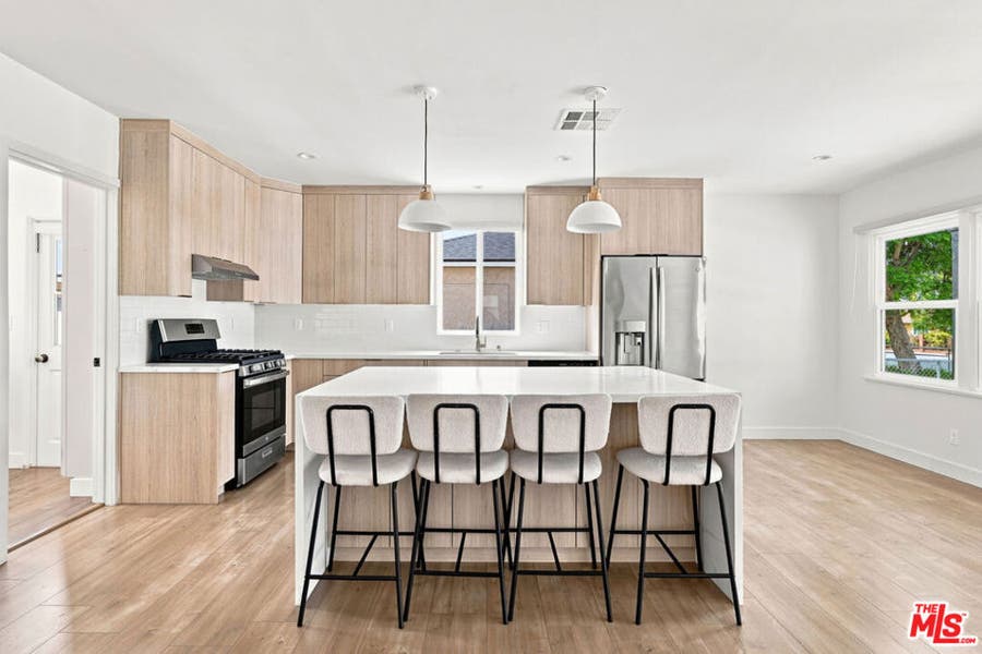 Property photo for 6328 Camellia Avenue, Los Angeles, CA