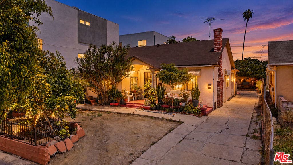 472 N Oxford Avenue, Los Angeles, CA 90004 Virtual Twilight
