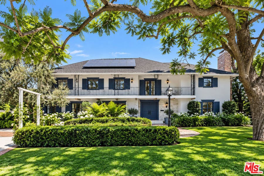 Property photo for 900 Gainsborough Drive, Pasadena, CA