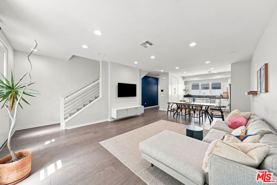 Property photo for 2928 Rowena Avenue, #3, Los Angeles, CA