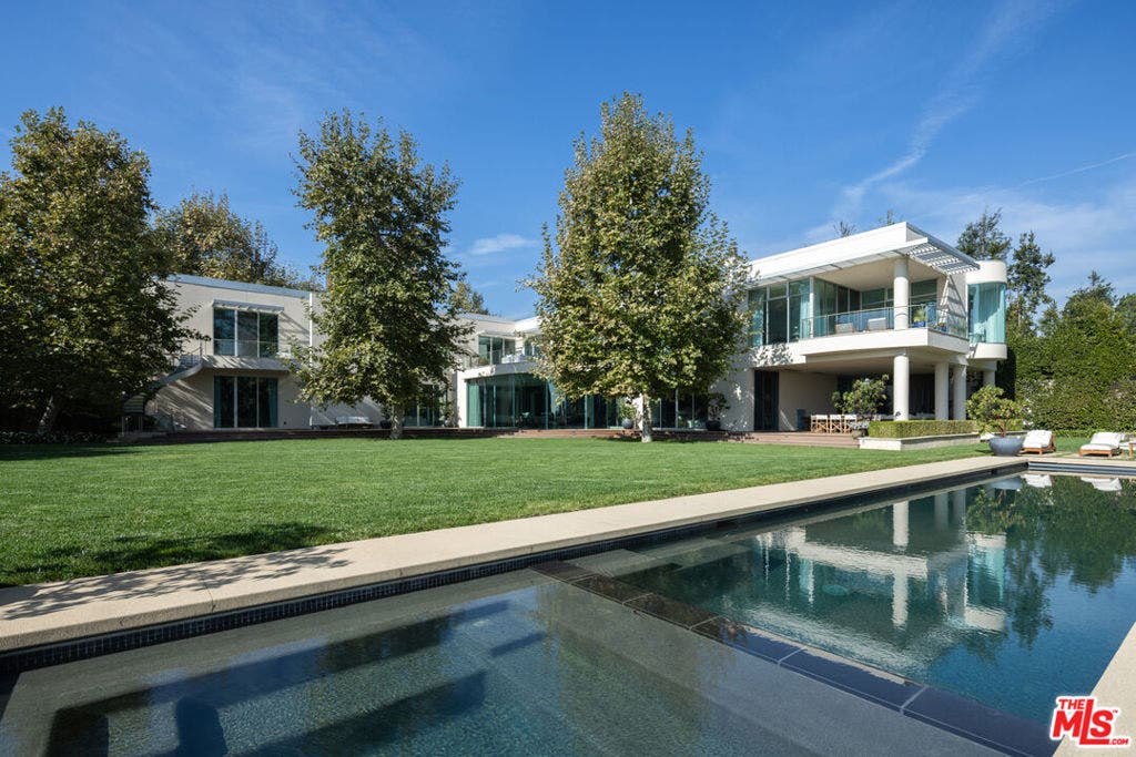 652 Chautauqua Boulevard, Pacific Palisades, CA 90272