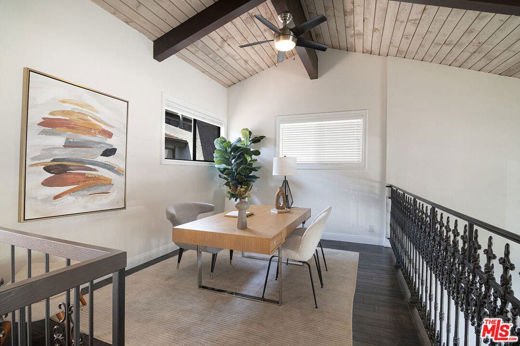 1925 S Beverly Glen Boulevard, #39, Los Angeles, CA 90025
