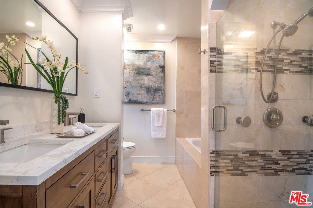 1925 S Beverly Glen Boulevard, #39, Los Angeles, CA 90025