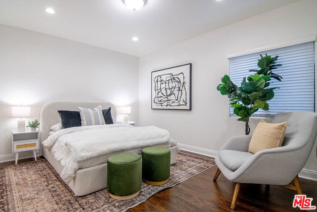 1925 S Beverly Glen Boulevard, #39, Los Angeles, CA 90025
