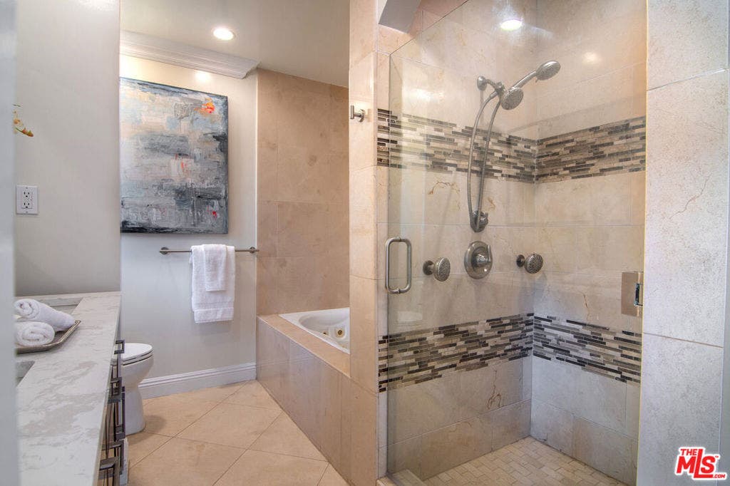 1925 S Beverly Glen Boulevard, #39, Los Angeles, CA 90025
