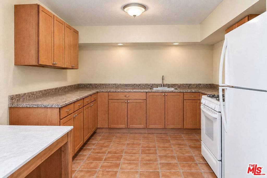 3749 Mercury Avenue, Los Angeles, CA 90031
