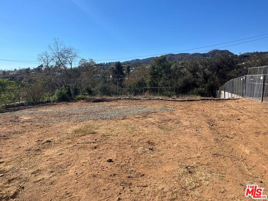 Property photo for 665 Las Lomas Avenue, Pacific Palisades, CA