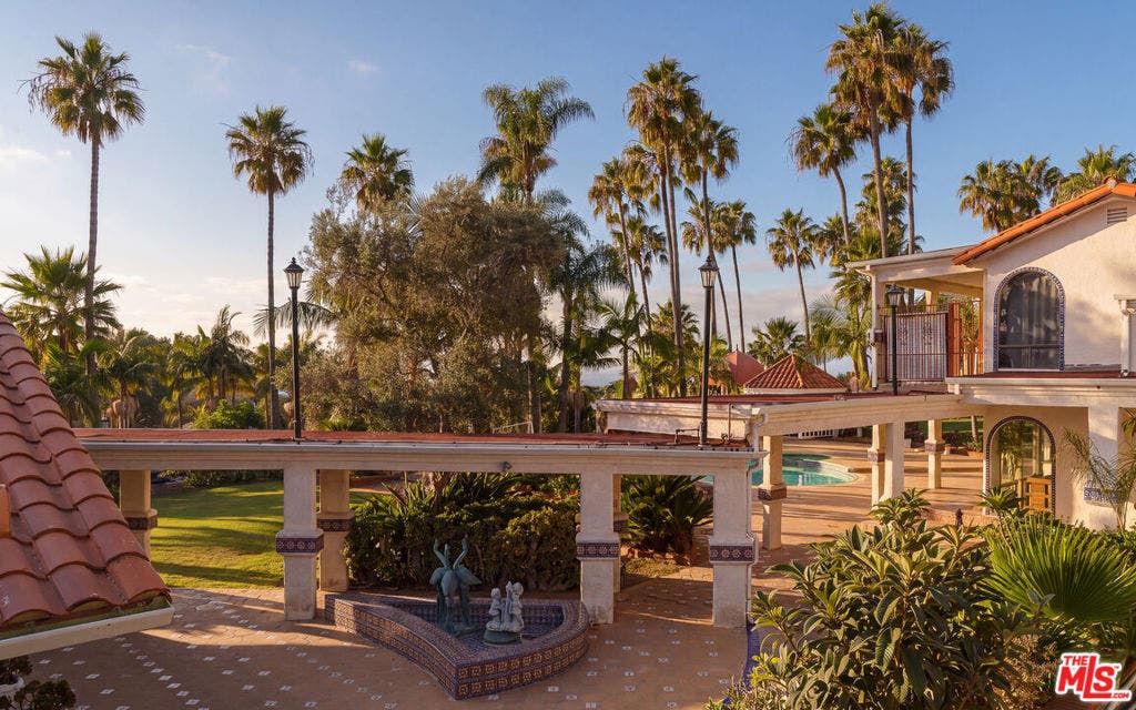 29057 Pacific Coast Highway Highway, Malibu, CA 90265 29057 Pacific Coast Highway Highway, Malibu, CA 90265