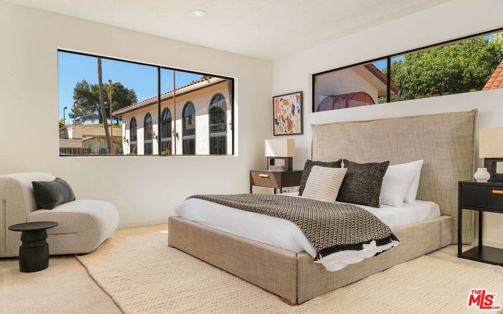 29081 Pacific Coast Highway, Malibu, CA 90265 29081 Pacific Coast Highway, Malibu, CA 90265