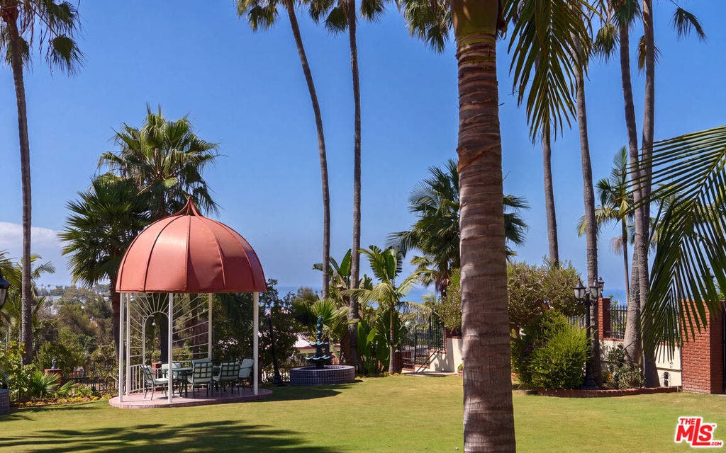 29081 Pacific Coast Highway, Malibu, CA 90265 29081 Pacific Coast Highway, Malibu, CA 90265