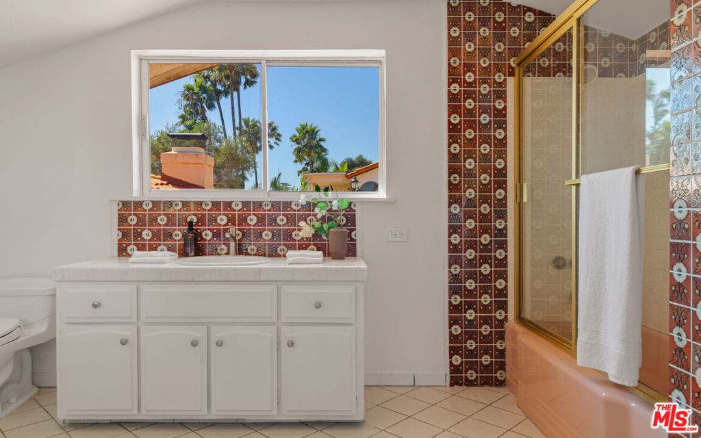 29081 Pacific Coast Highway, Malibu, CA 90265 29081 Pacific Coast Highway, Malibu, CA 90265