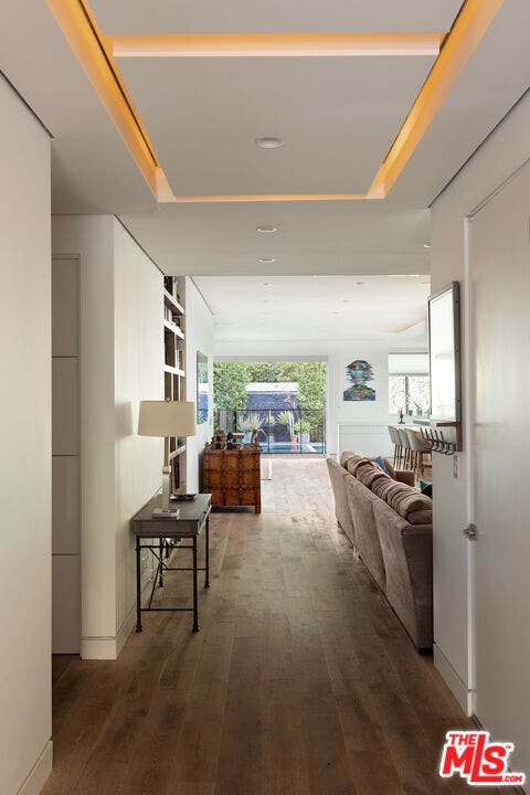 13911 Milbank Street, Sherman Oaks, CA 91423 13911 Milbank Street, Sherman Oaks, CA 91423
