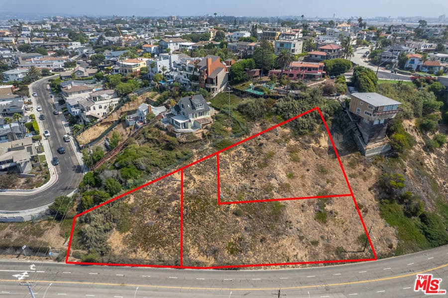 Property photo for 6916 Vista Del Mar, Playa Del Rey, CA