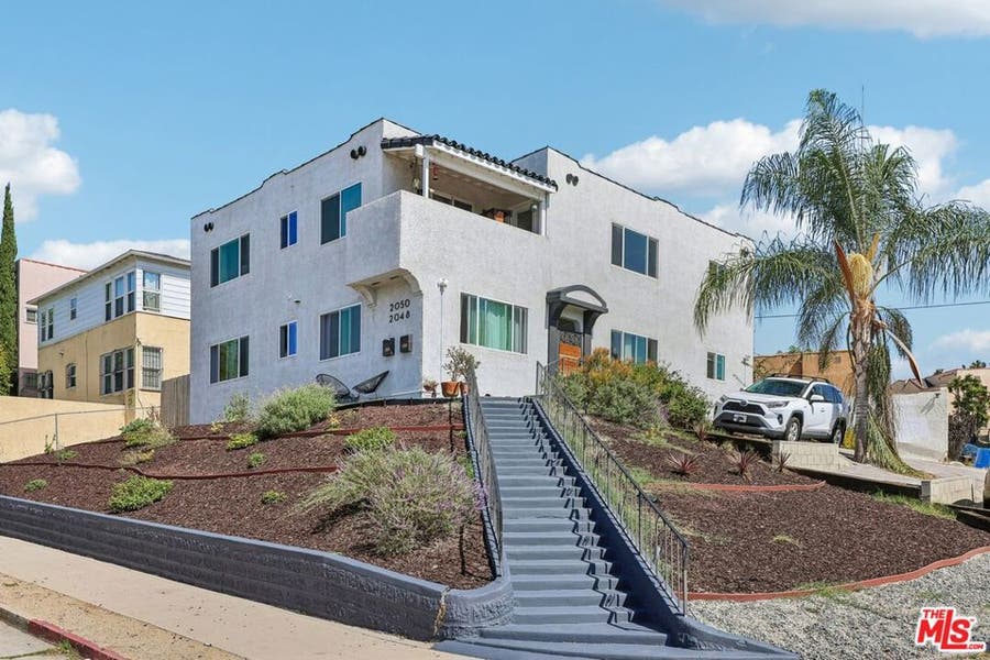 Property photo for 2048 S Harcourt Avenue, Los Angeles, CA