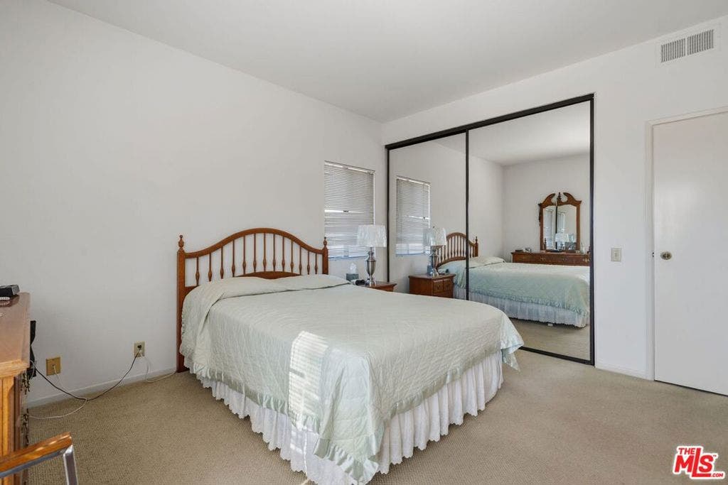 10866 Rose Avenue, #203, Los Angeles, CA 90034