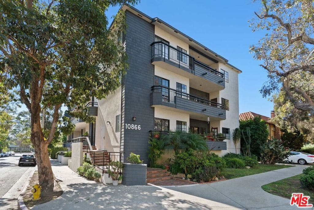 10866 Rose Avenue, #203, Los Angeles, CA 90034
