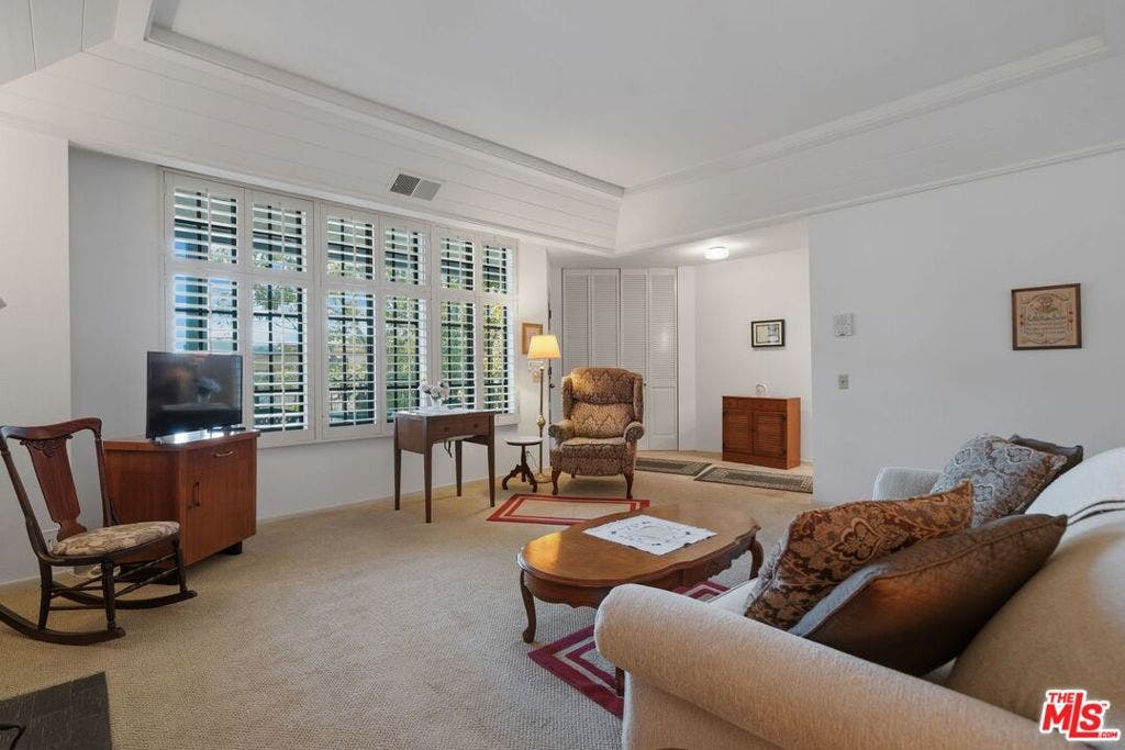 10866 Rose Avenue, #203, Los Angeles, CA 90034