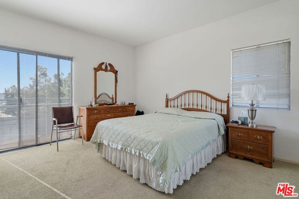 10866 Rose Avenue, #203, Los Angeles, CA 90034